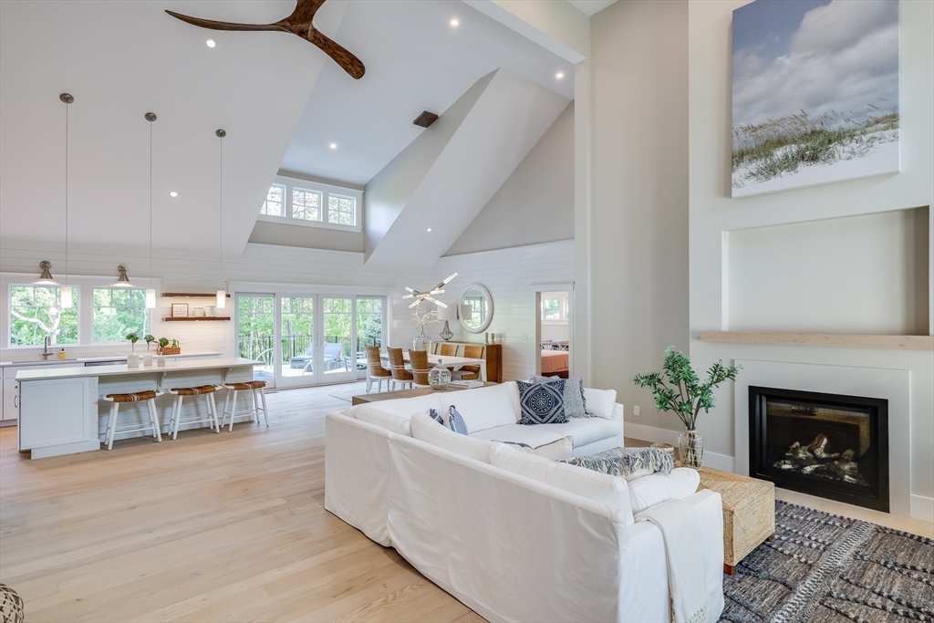 8 Monomoy Lane