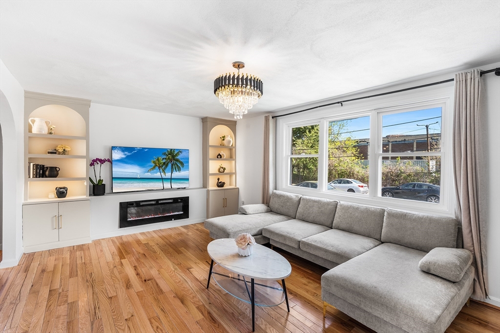 15 Fensmere Rd