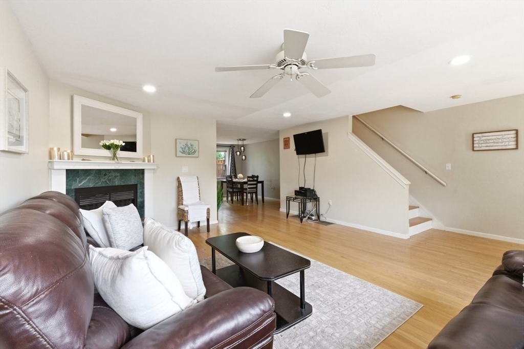 149 Bolivar St B2