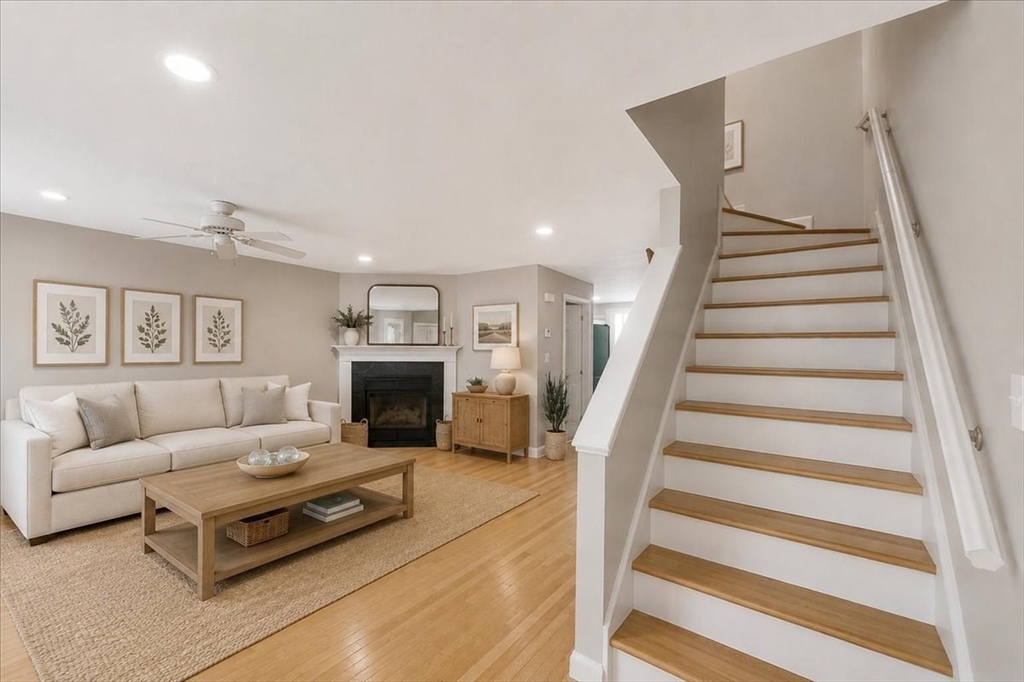 149 Bolivar St B2