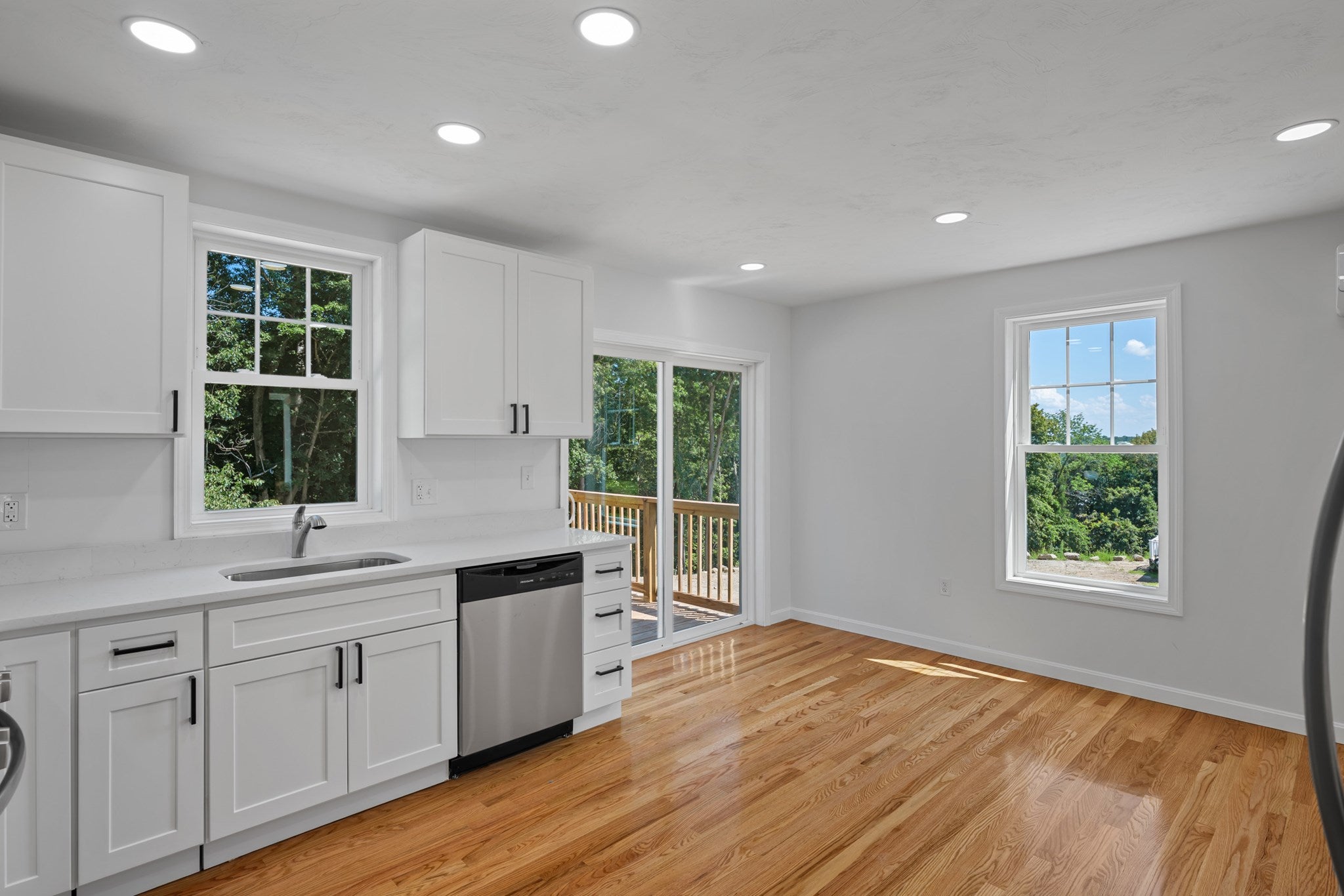 93 Brown St #B, Leicester, MA, 93 Brown St #B, Leicester, MA Photo #8