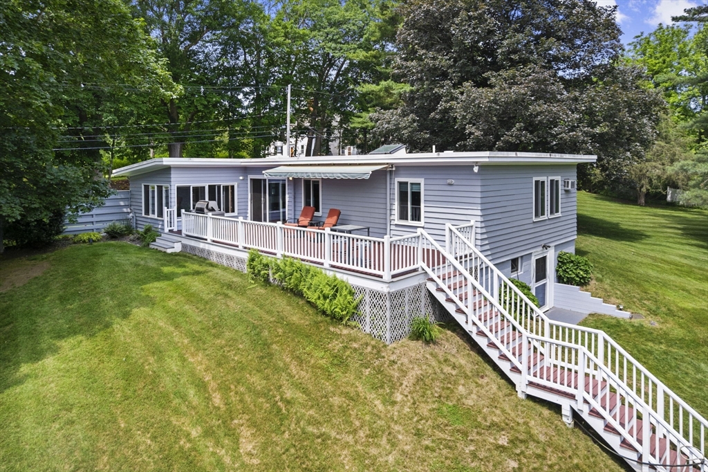 44 Locust St