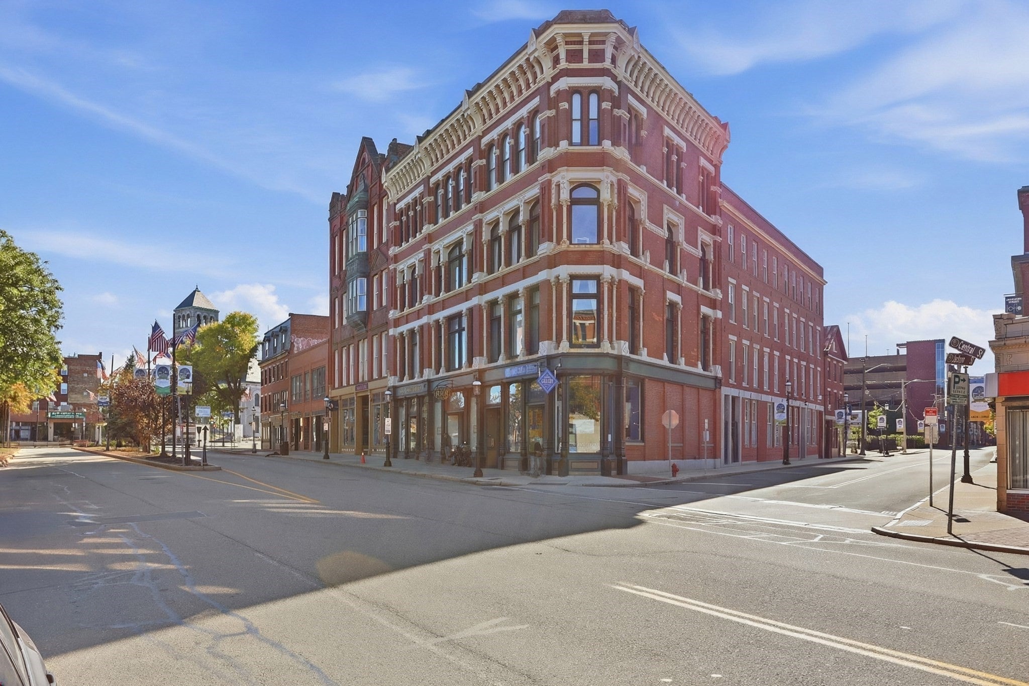 Photo of 219 Central Street #2B, Lowell, MA