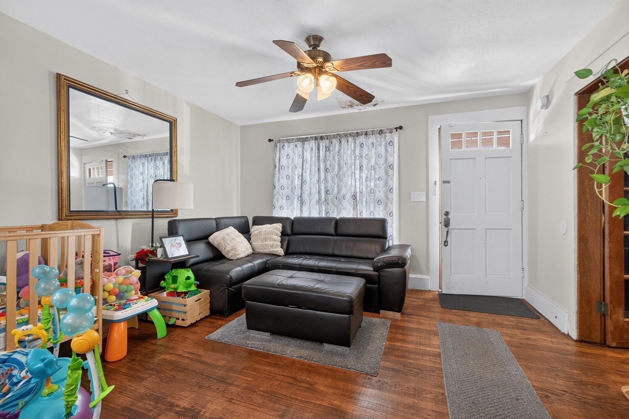 101-103 Draper St