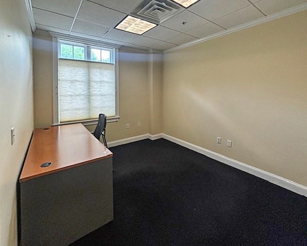 106 Southville Rd