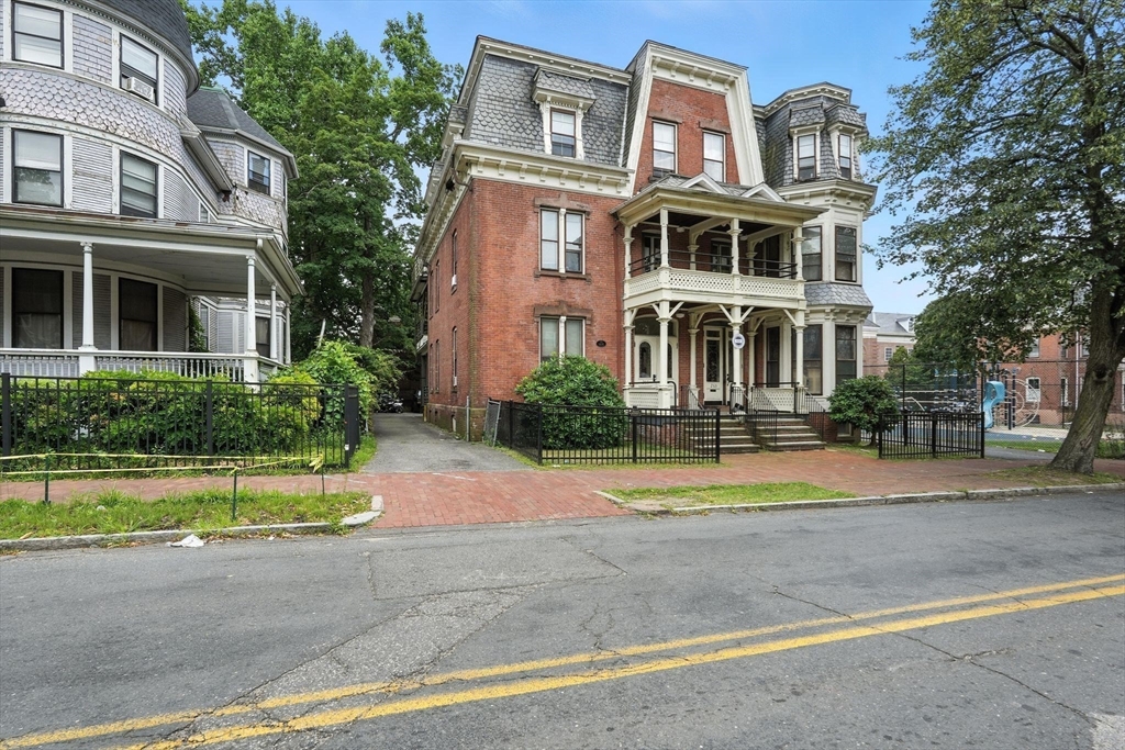 265 Union St