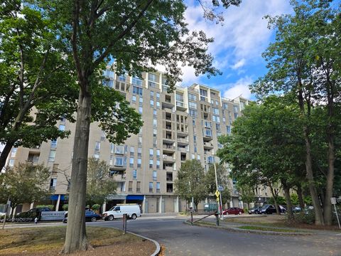 99 Pond Ave Unit 706, Brookline, MA 02445 - #: 73371411