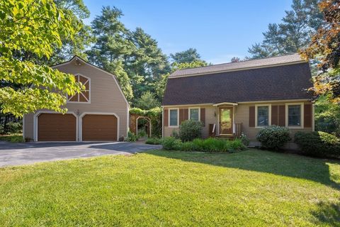 60 Canterbury Dr Plymouth MA 02360