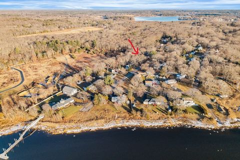 35 Water St Berkley MA 02779