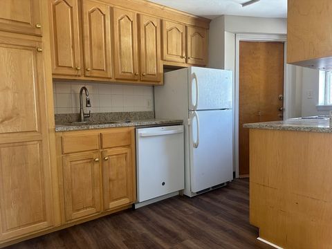 77 Wyman G Newton MA 02468