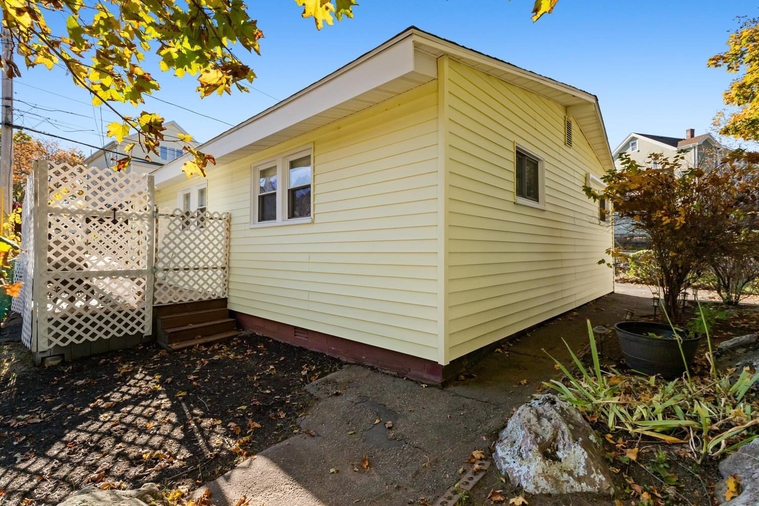 25 Grand View Ave, Revere, MA, 25 Grand View Ave, Revere, MA Photo #29