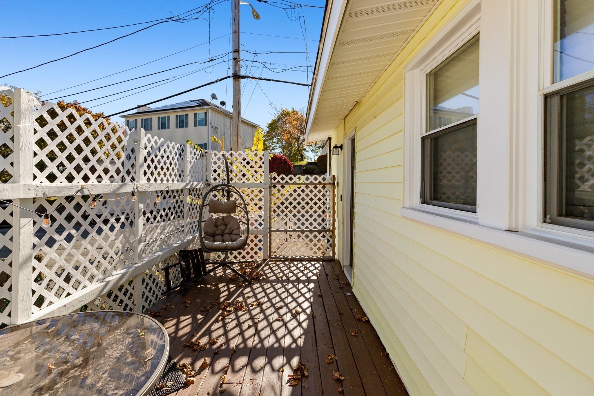 25 Grand View Ave