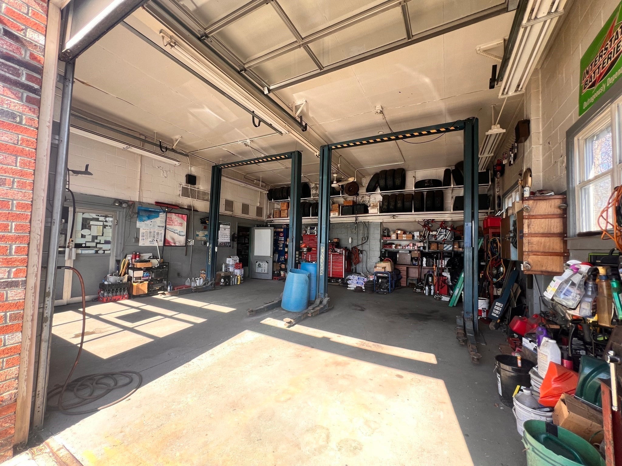 1015 Lakeview Ave
