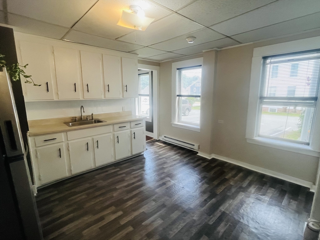 347 Main St 2