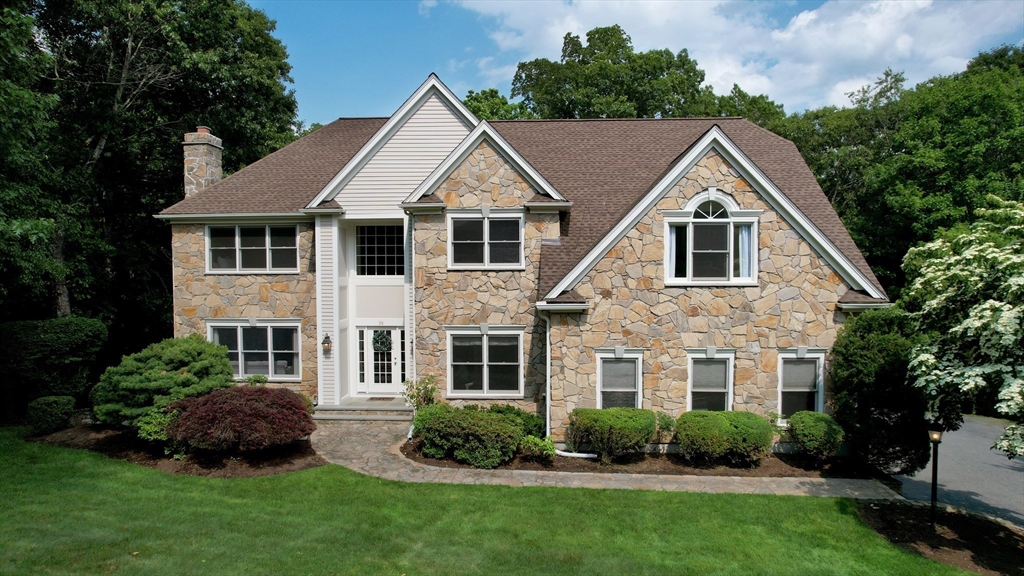 58 Algonquian Dr