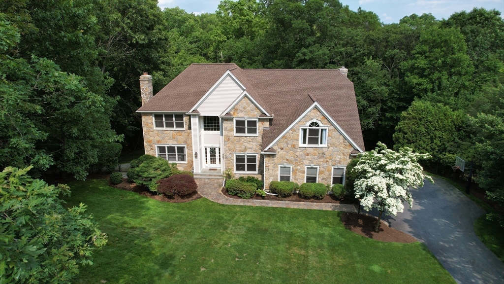 58 Algonquian Dr