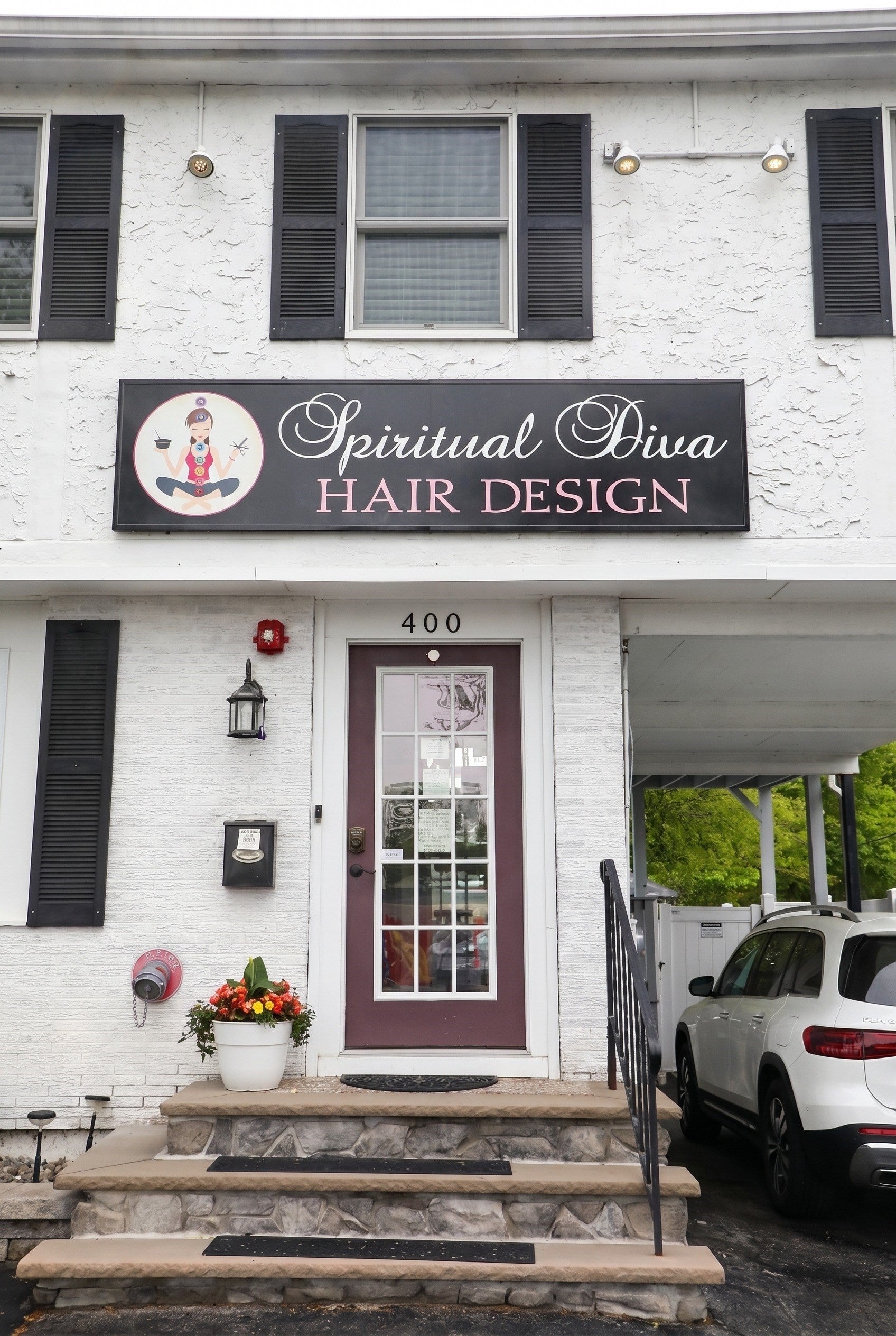 400 Main St
