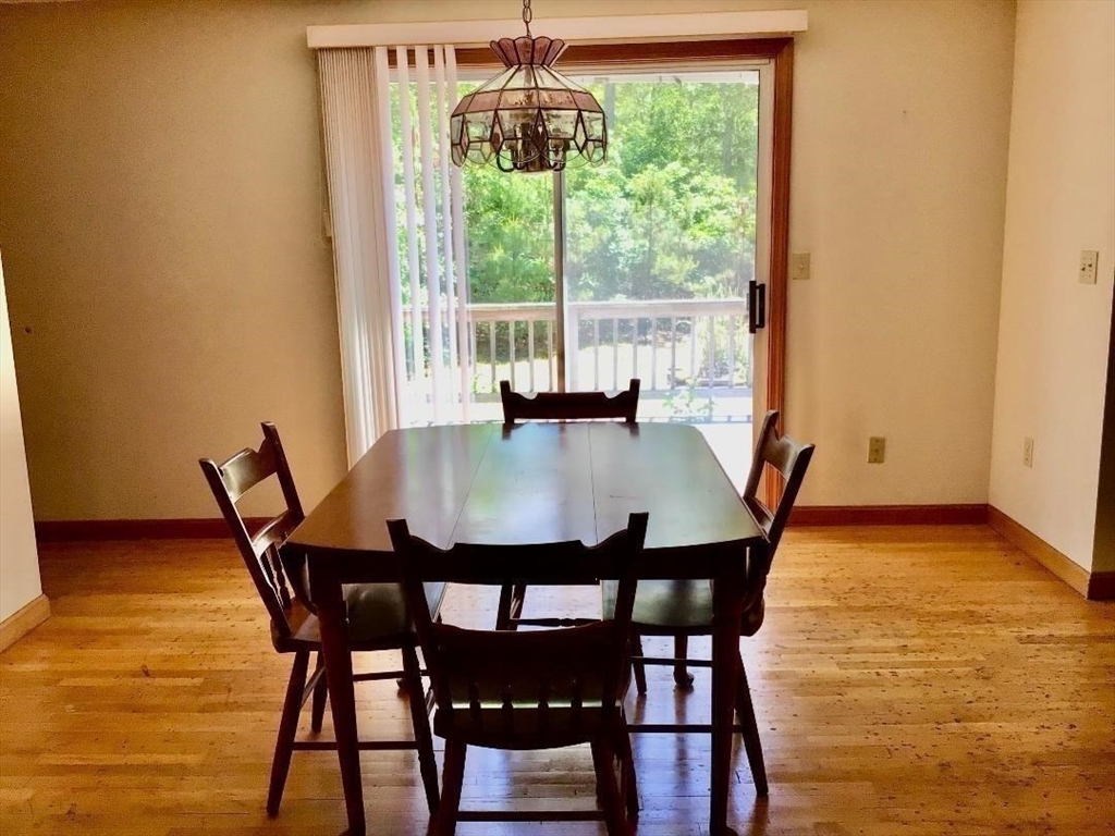 9 Captain Phillips Rd