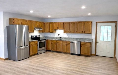 Photo of 28 South Ave #2a, Attleboro, MA 02703 (MLS # 73483620)