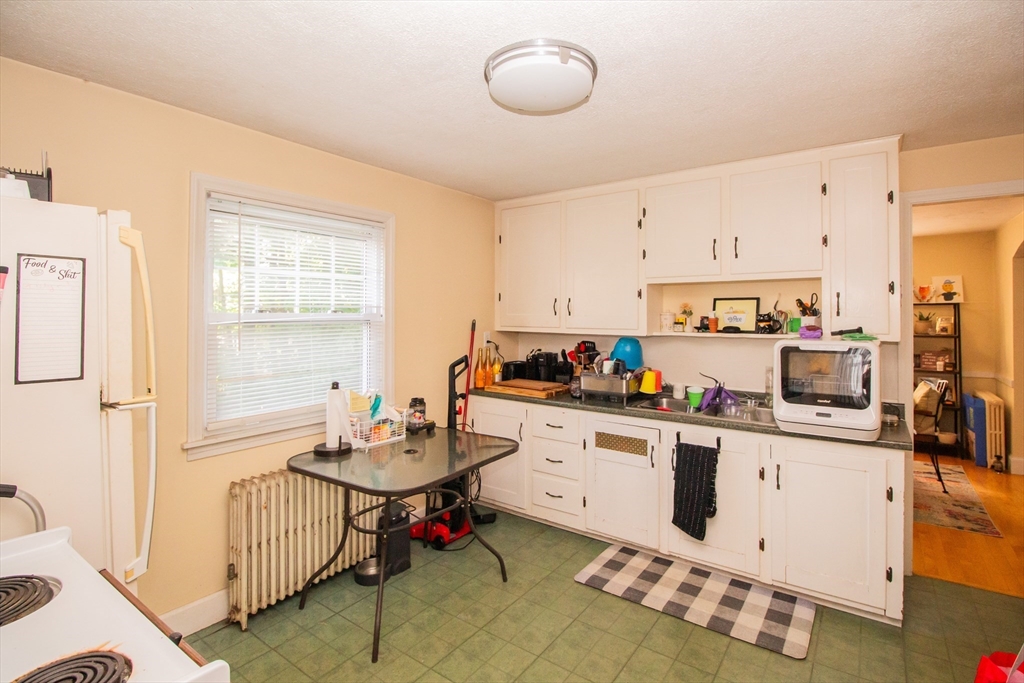 238 May St, Worcester, MA Photo #13