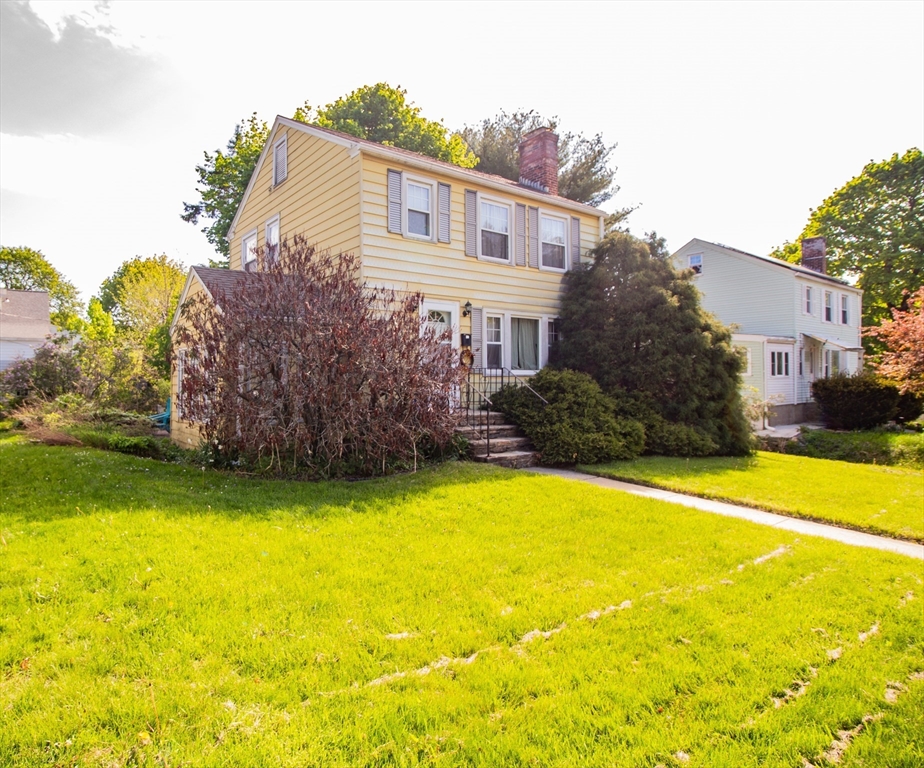 238 May St, Worcester, MA Photo #2