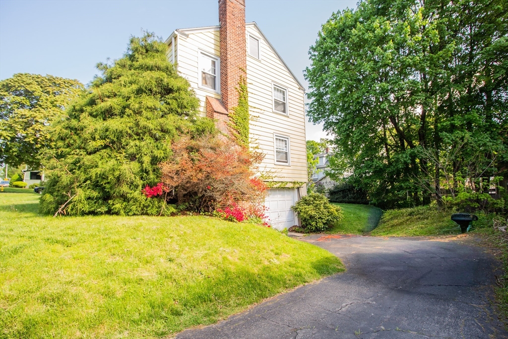 238 May St, Worcester, MA Photo #4