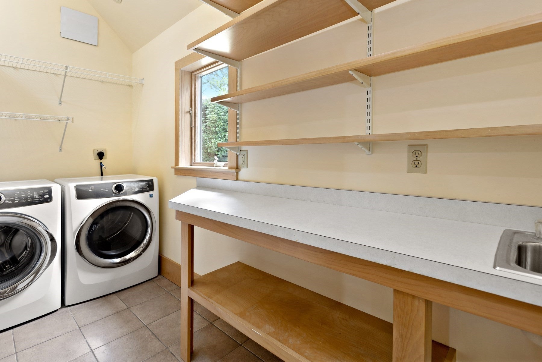 1 Fern Ln, Falmouth, MA, 1 Fern Ln, Falmouth, MA Photo #16