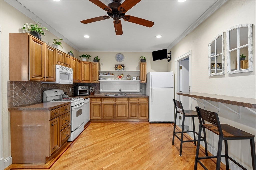39 Gold Street, Whitman, MA Photo #6