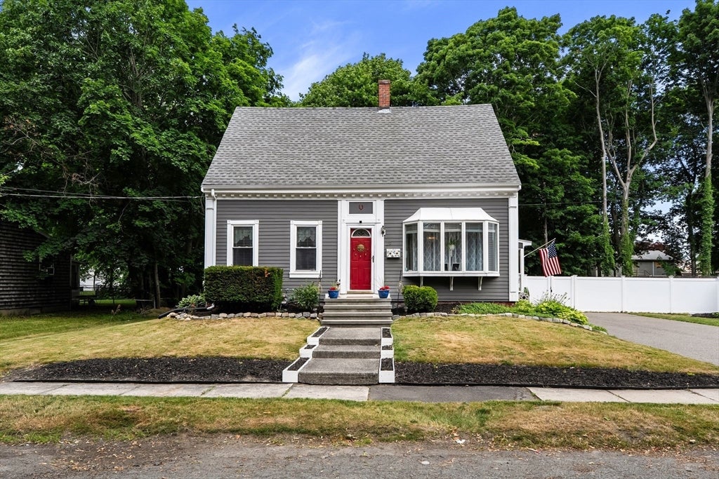 39 Gold Street, Whitman, MA Photo #2