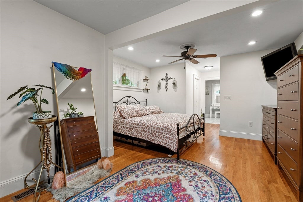 39 Gold Street, Whitman, MA Photo #16