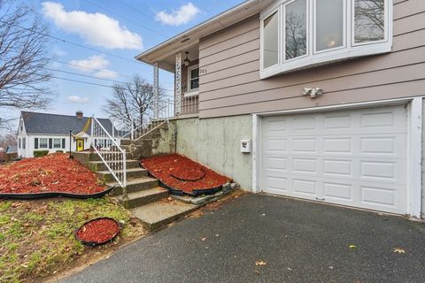 203 Crestwood Street Chicopee MA 01020