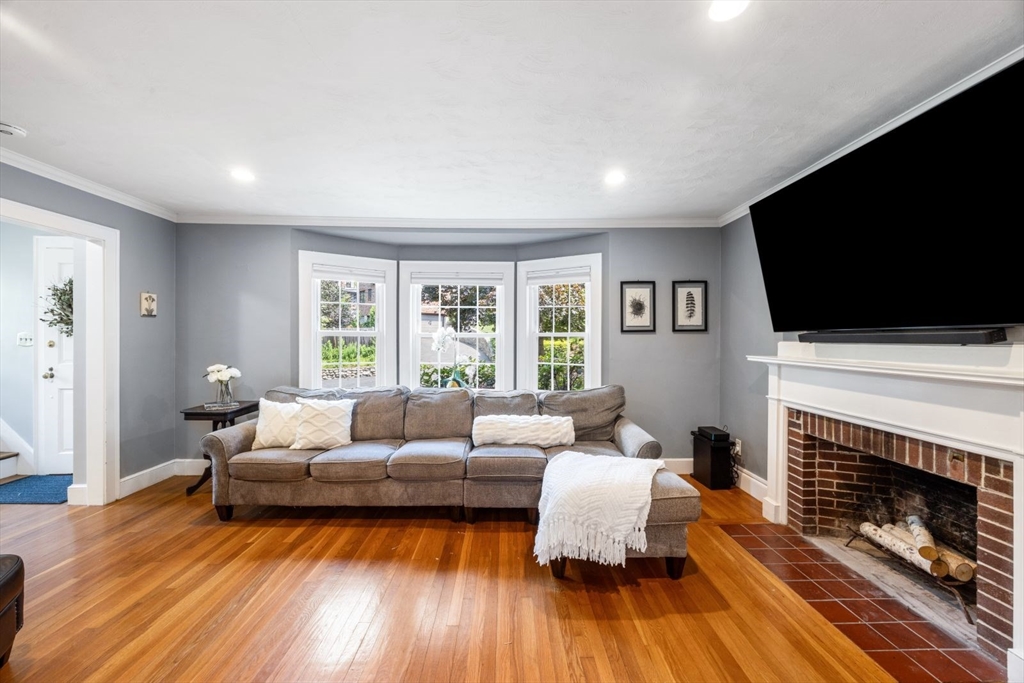 30 Myopia Road