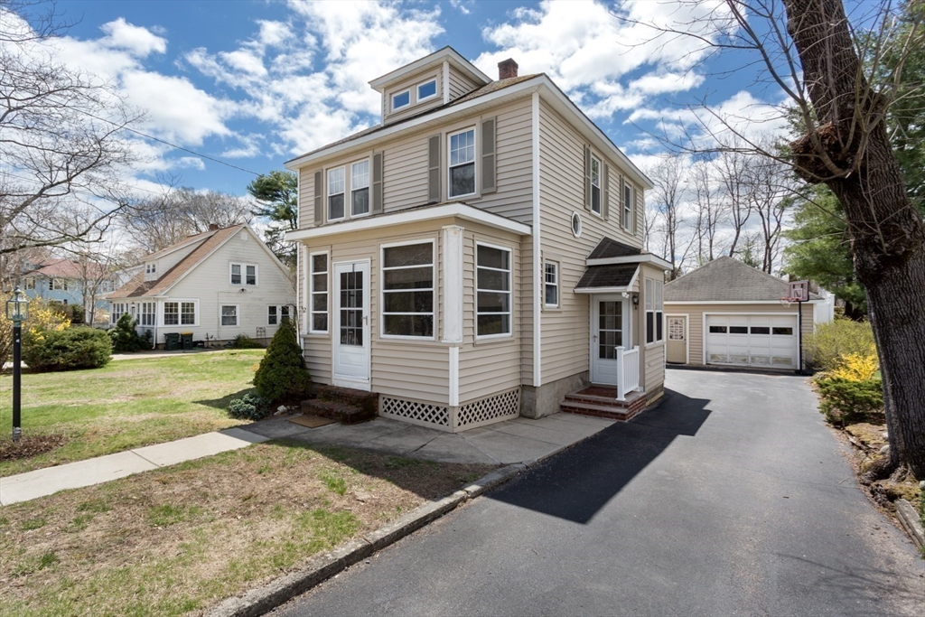 32 Farrington St