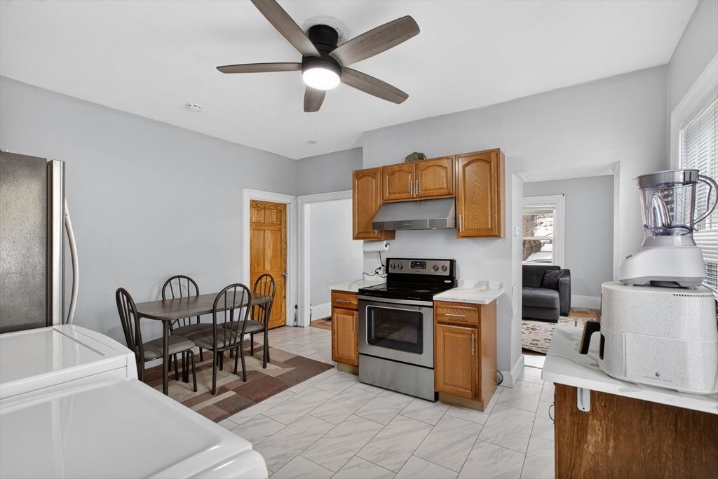 Photo of 5 S Ward St, Worcester, MA 01610 (MLS # 73477950)