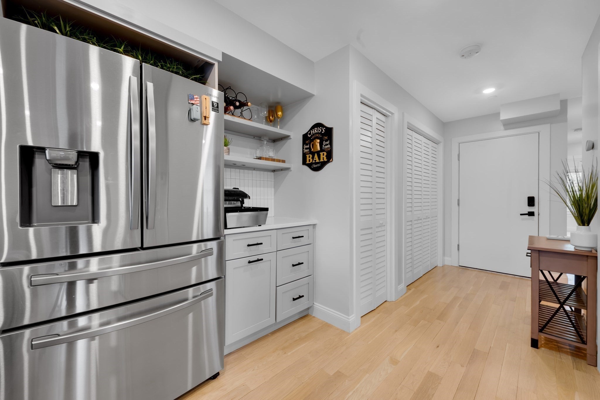 74 Everett St #3, Boston, MA, 74 Everett St #3, Boston, MA Photo #7
