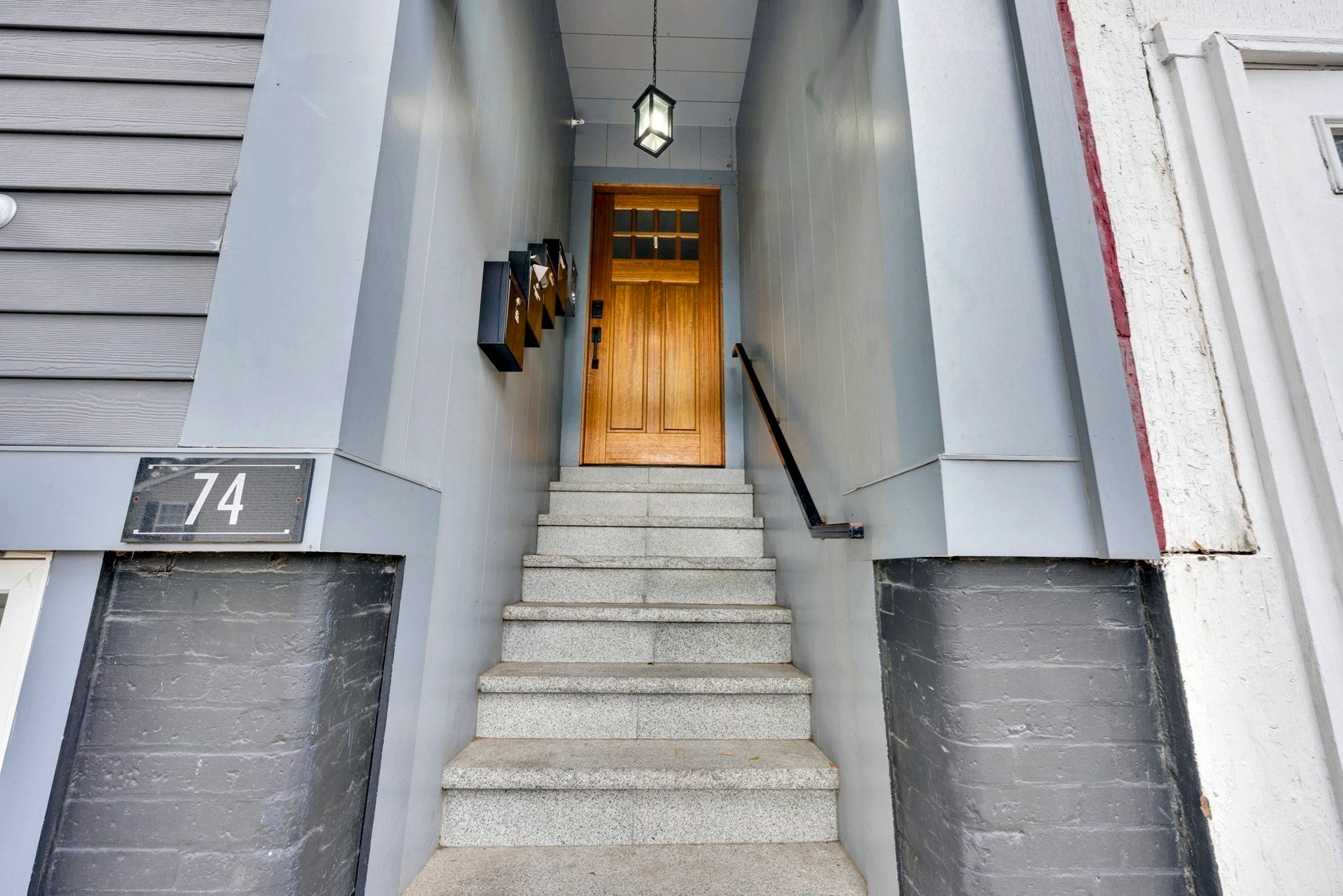 74 Everett St 3, Boston MA 02128