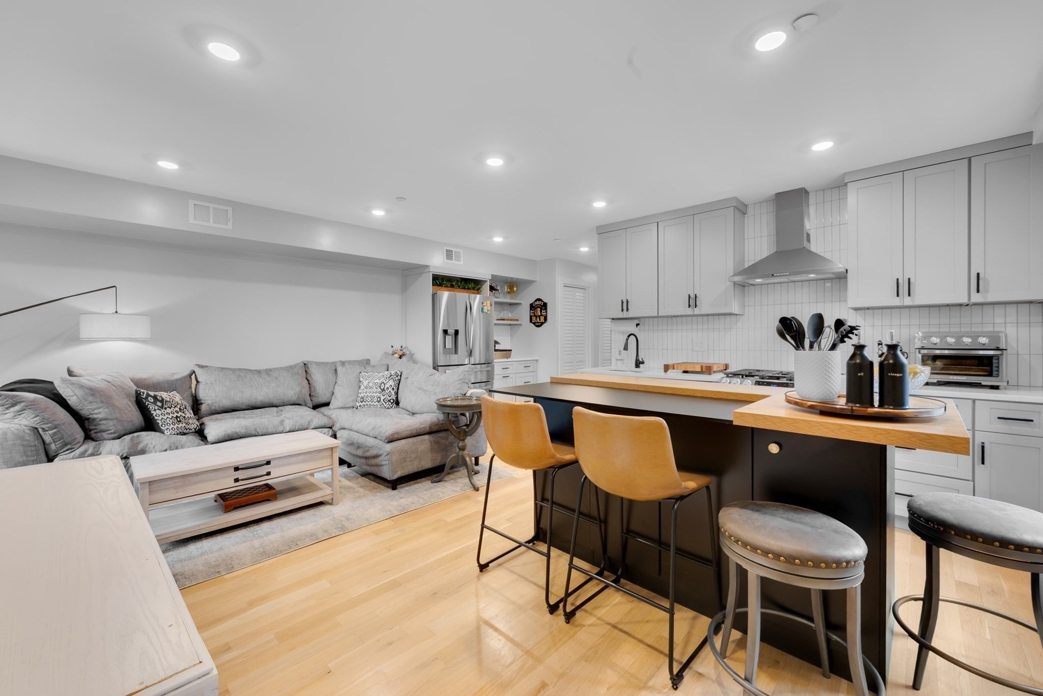74 Everett St #3, Boston, MA, 74 Everett St #3, Boston, MA Photo #5