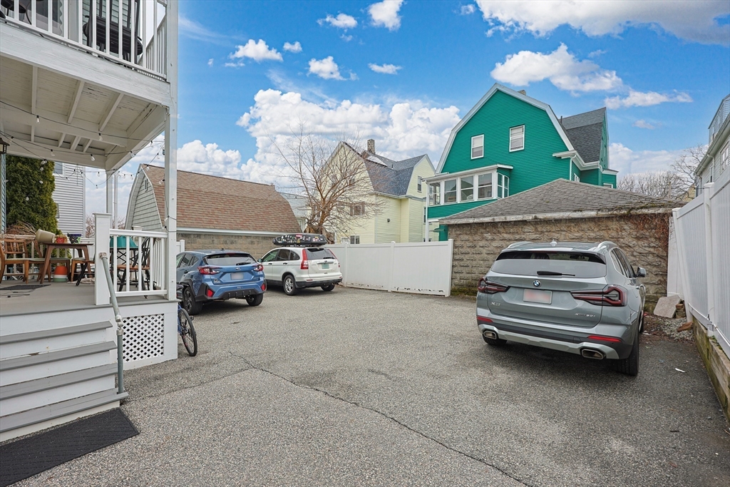 15-17 Golden Avenue