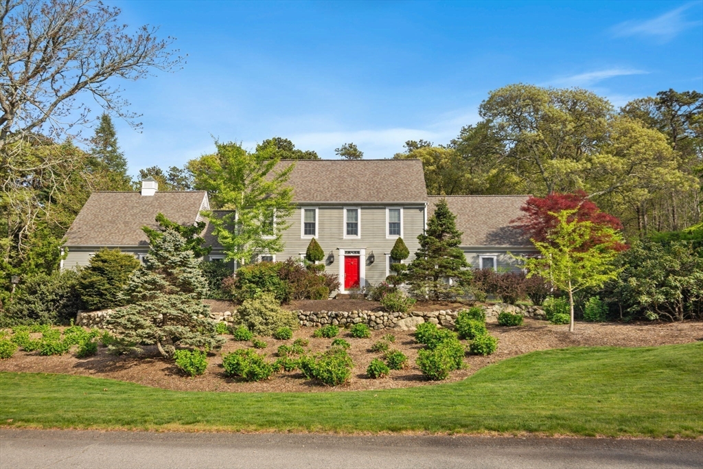91 Ridgewood Dr