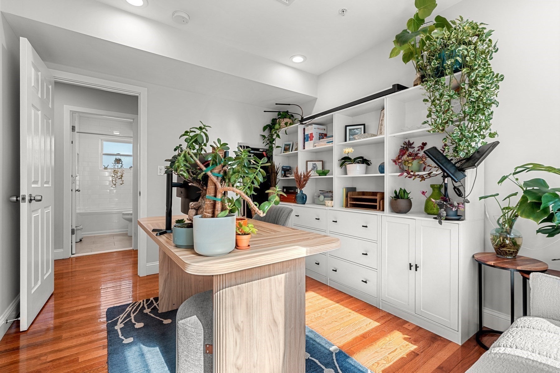 78 Rossmore RD #Two, Boston, MA Photo #9