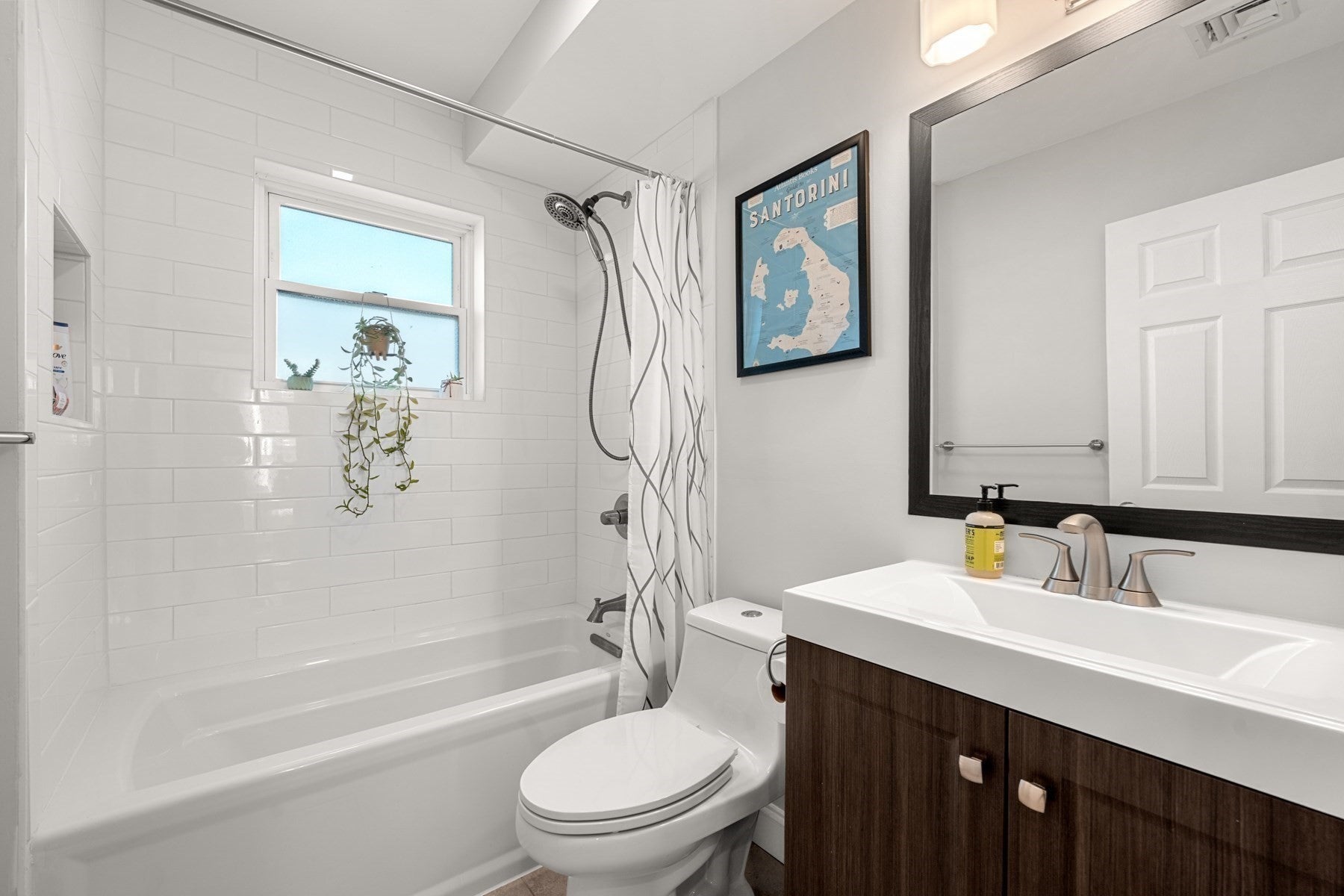 78 Rossmore RD #Two, Boston, MA Photo #12