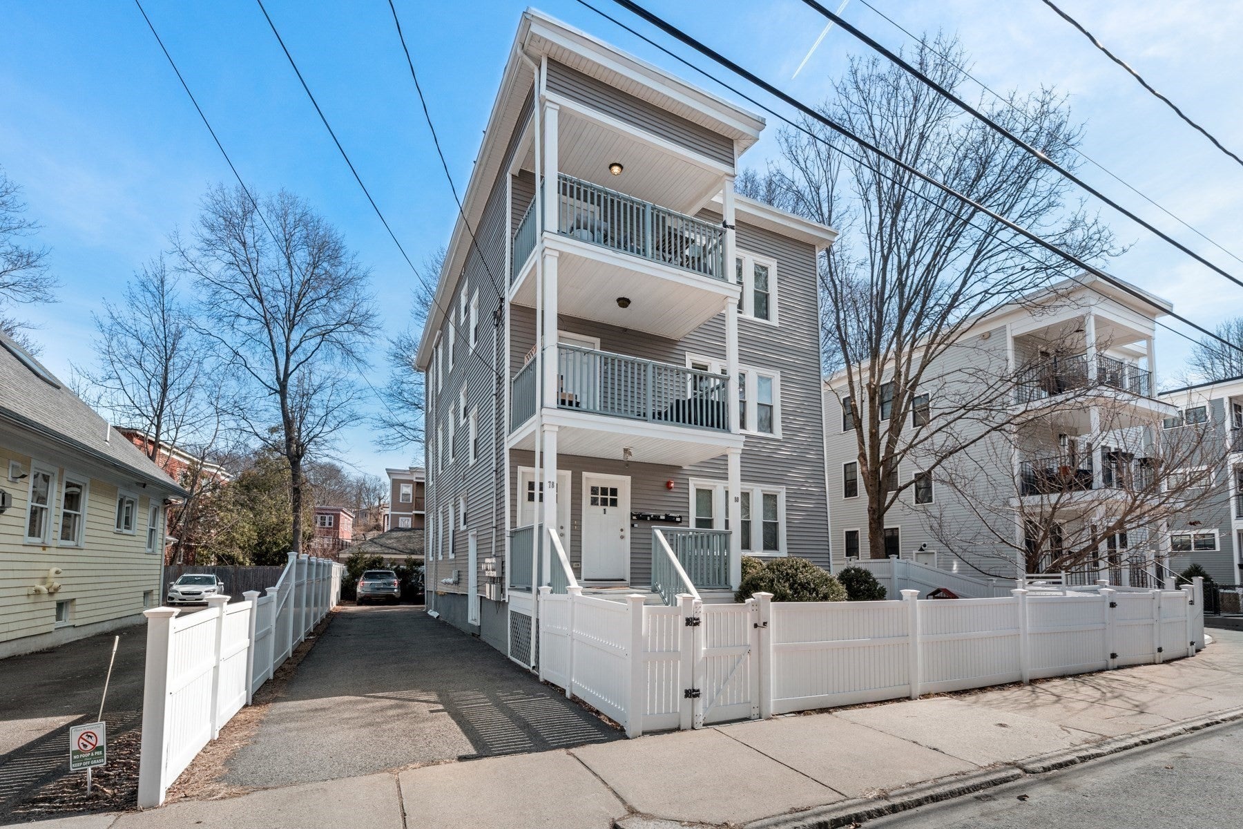 78 Rossmore RD #Two, Boston, MA Photo #15