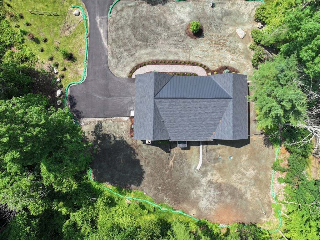 Easton, Massachusetts 02375, United States, 4 Bedrooms Bedrooms, ,3 BathroomsBathrooms,Residential,Active,185002