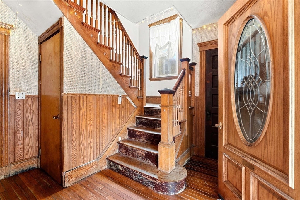 29 Eastern Ave, Beverly, MA, 29 Eastern Ave, Beverly, MA Photo #6