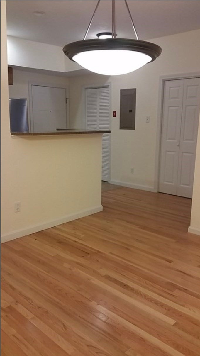 10 Felton St 105