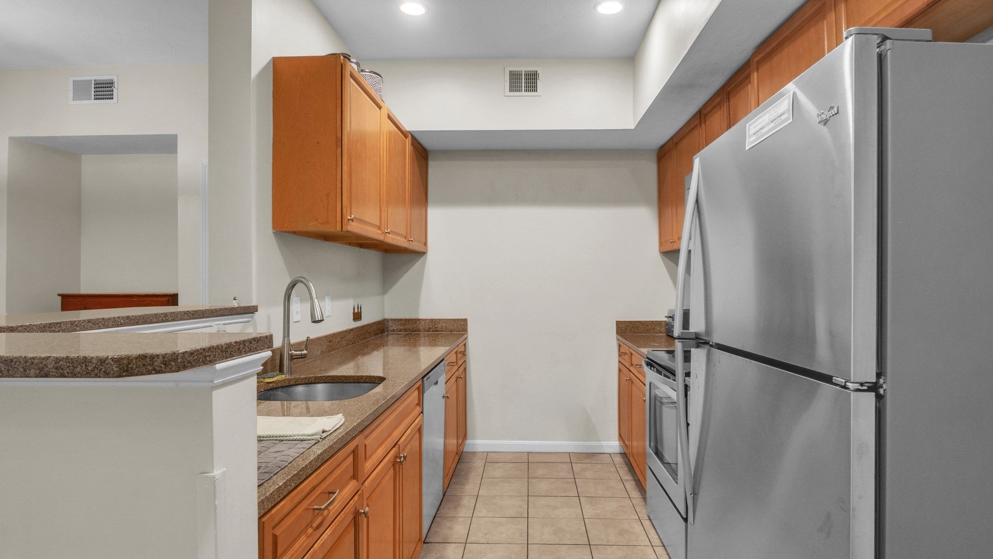10 Felton St 105