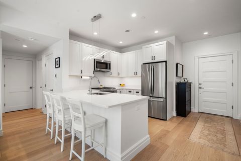 519 E 2nd St 207 Boston MA 02127