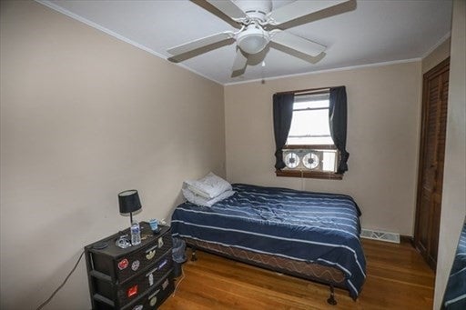 34 Neofotistos Cir, Dracut, MA Photo #11