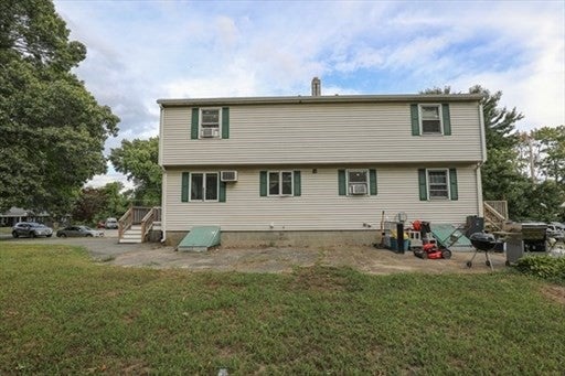 34 Neofotistos Cir, Dracut, MA Photo #20