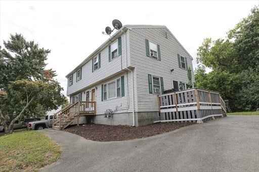 34 Neofotistos Cir, Dracut, MA Photo #10
